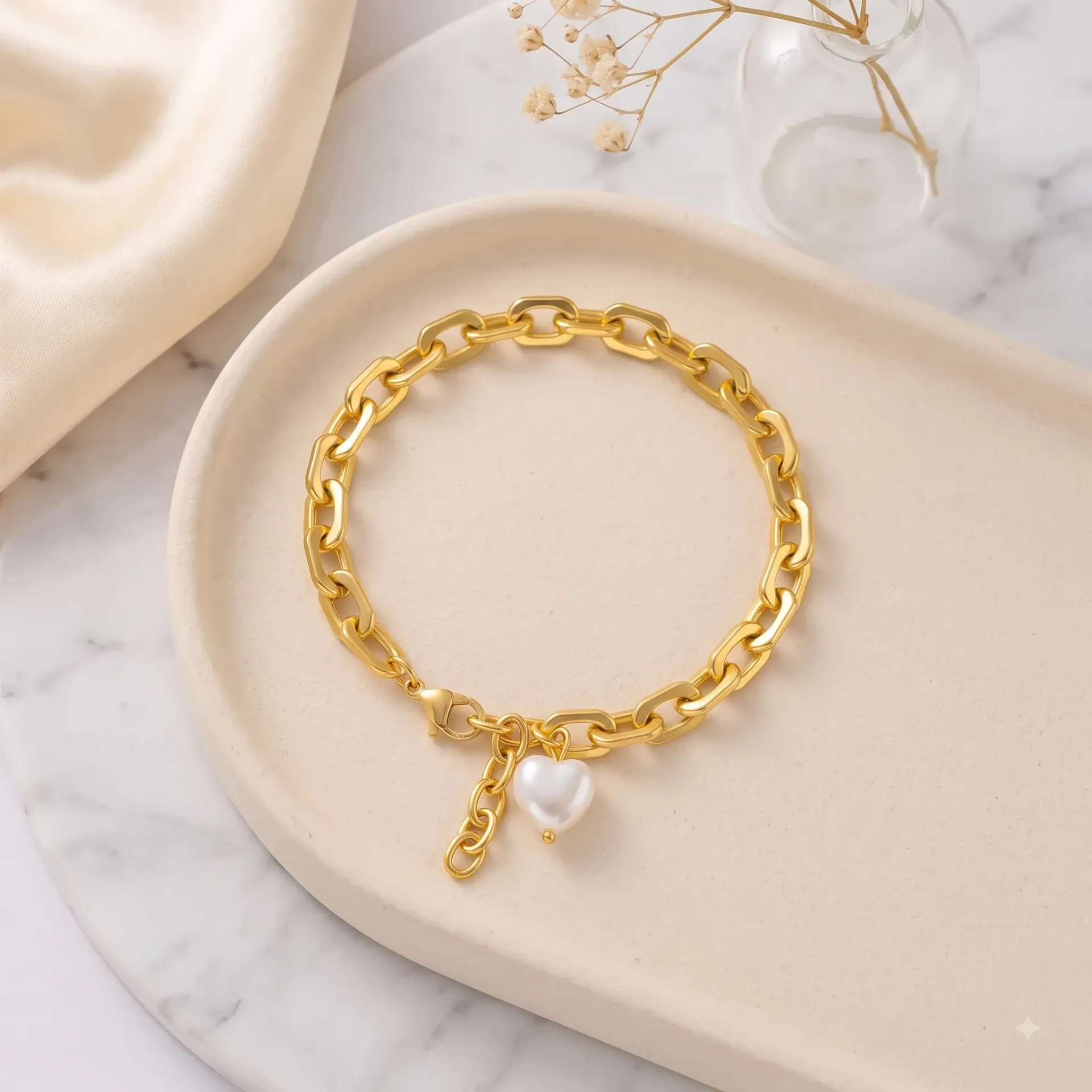 Gold-Plated Stainless Steel Cuff Bracelet with Zircon Charm Colorless Titanium Steel Fashion Jewelry for Women