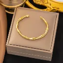 Minimalist Bamboo-Pattern Stainless Steel Bracelet Vacuum-Plated, Fade-Resistant, Hypoallergenic C-Shaped Bracelet