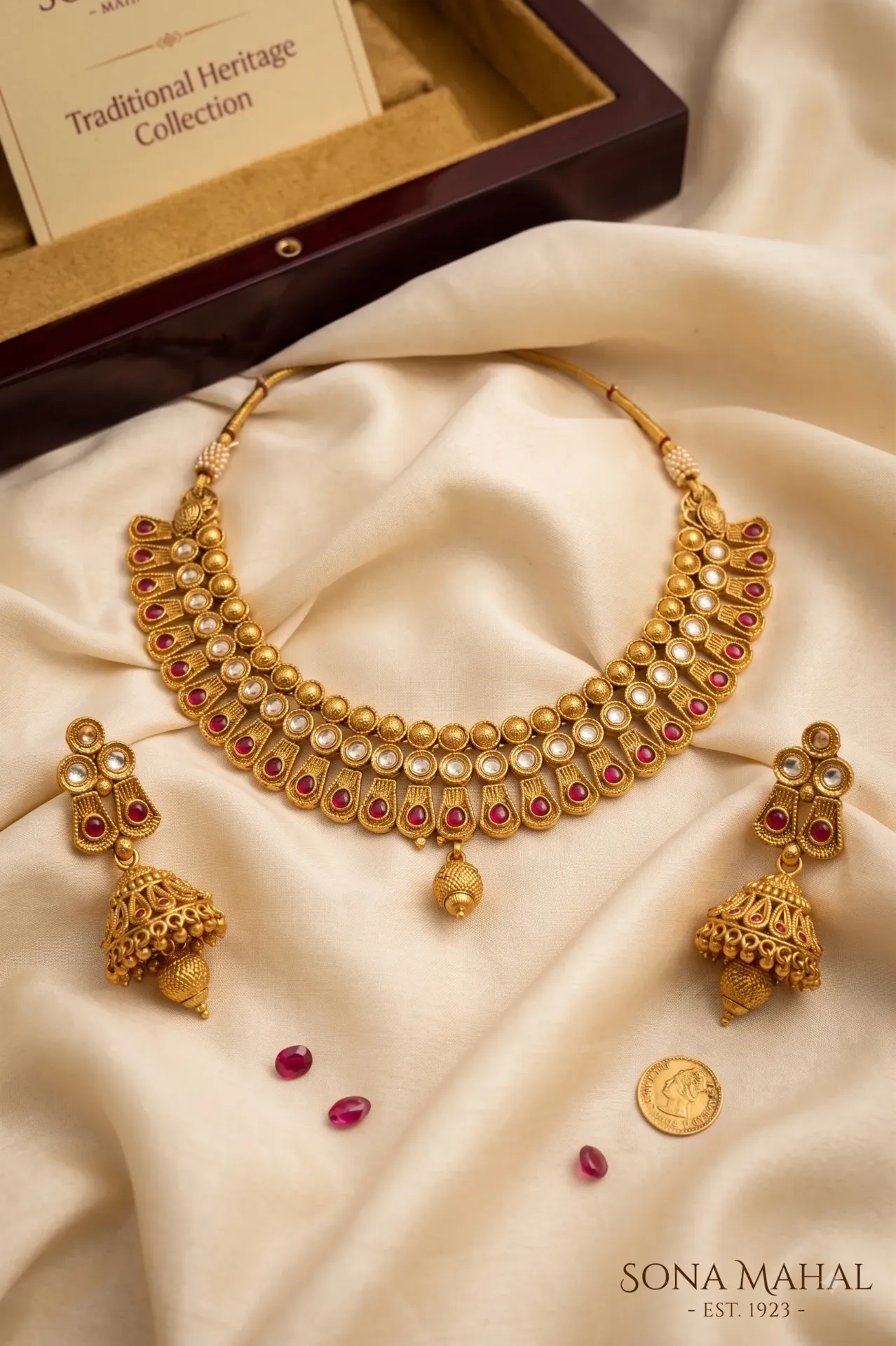 Antique Gold-Plated Traditional Choker Set